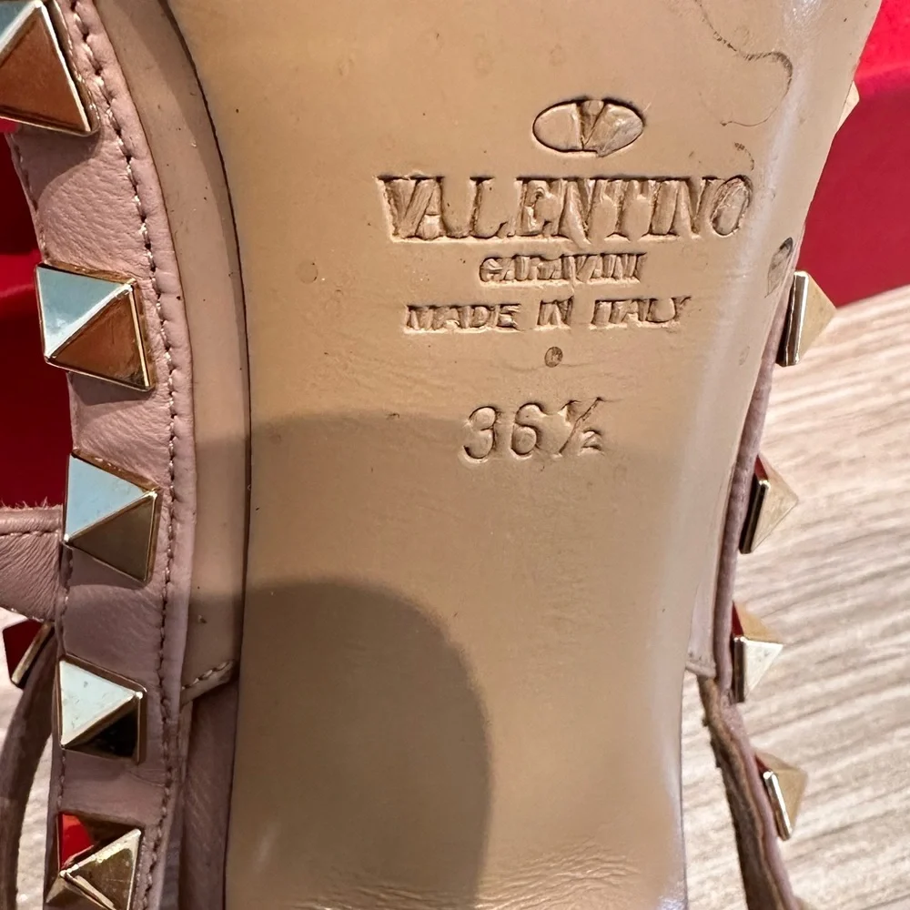 Valentino Garavani Nude Rockstud Leather Caged Pump Size 36.5 - Picture 5 of 9
